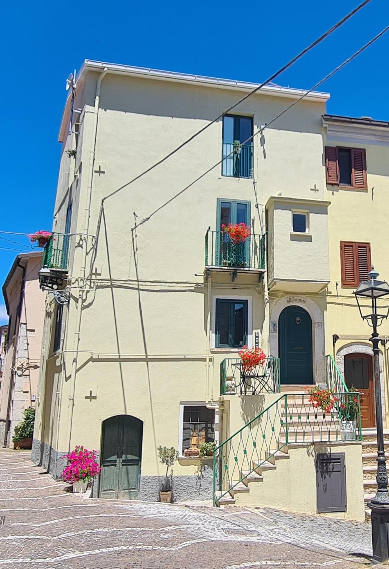 Il Campanile Hotel Santa Maria del Molise Exterior photo